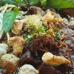 เกาเหลาน้ำตกเนื้อรวม