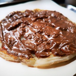 โรตีตบ ทานูเทลล่า