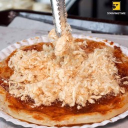 โรตีตบ ไก่หยองพริกเผา