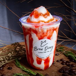 นมปั่นราดแยมสตรอเบอรี่