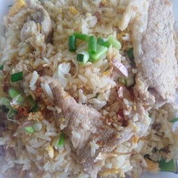 ข้าวผัดหมู