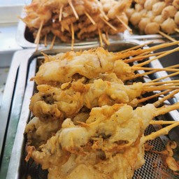 ปลาหมึกชุบแป้งทอด