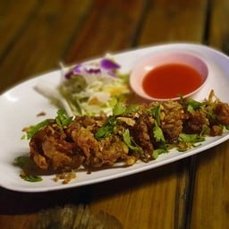 ปูนิ่มทอดกระเทียม