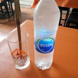 น้ำเปล่า ขวด