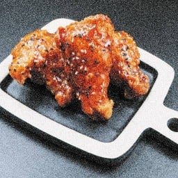 Seoul Chic ไก่ทอดเกาหลี นมบราวน์ชูก้าพ่นไฟ ประชาอุทิศ 76 ตลาดยิ่งรวย