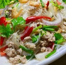 ยำวุ้นเส้นหมูสับ+หมูยอ