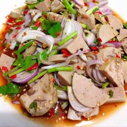 ยำหมูยอ