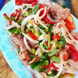 ยำหมูนุ่ม