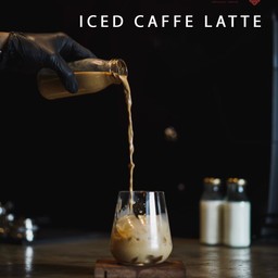 ICED CAFFE LATTE [Red Diamond]