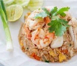ข้าวผัดทะเล