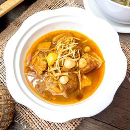 แกงฮังเลหมู