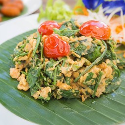 เชียงดาผัดไข่