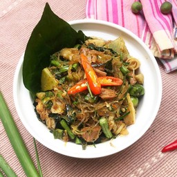 แกงโฮ๊ะ