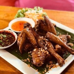 ไก่บ้านทอดขมิ้น