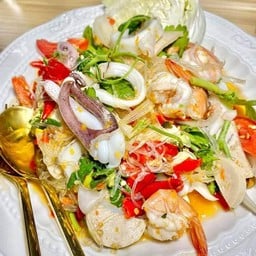 คุณแอนก๋วยจั๊บญวน