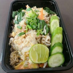 ข้าวผัดแหนม