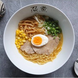 ราเมงซุปเต้าเจี้ยวมิโซะ