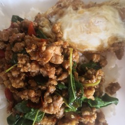 ข้าวกระเพราหมูสับ