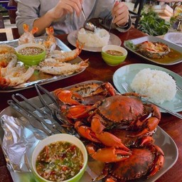 ปูเนื้อไซด์ใหญ่เราก็มี