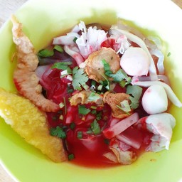 ร้านเย็นตาโฟกุ้งกรอบวัดตึก