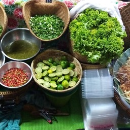 ร้านยำโบราณตลาดวรจักร