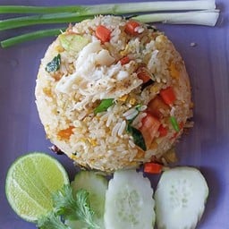 ข้าวผัดปู