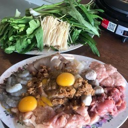 ฮ่องเต้ ข้าวผัดปู สุกี้โบราณ อาหารตามสั่ง สาขาวัดด่าน สุขุมวิท113