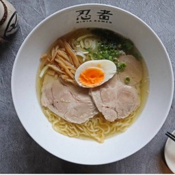 ราเมนซุปเกลือ