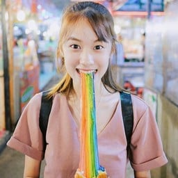 E-PED CHEESE LAND สาขาตลาดหัวมุม ขนมปังชีสยืด