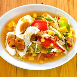 ตำข้าวโพดไข่เค็ม