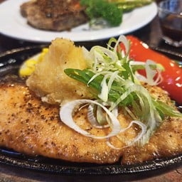 SALMON STEAK