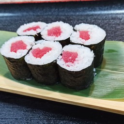 TEKKA MAKI