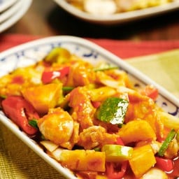 ผัดเปรี้ยวหวานไก่ Sweet and Sour Chicken