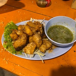 ้เนื้อปลากระพงทอดน้ำปลา