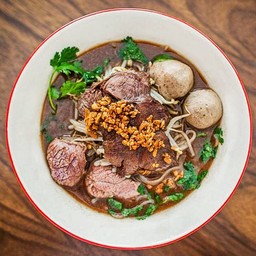 ร้านก๋วยเตี๋ยวนำชัย(เจ้าเก่า)