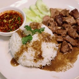 ข้าวหน้าหมูุตุ๋น