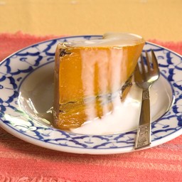 ฟักทองเชื่อม Boiled Pumpkin Syrup Topped with Coconut Milk Sauce