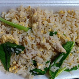 ข้าวผัดหมูชิ้น