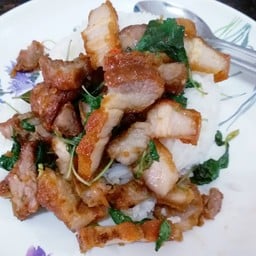 ร้านอาหารตามสั่ง อรัญญา หมูมะกรูด อยุธยา