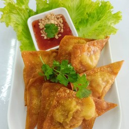 เกี๊ยวกรอบเต็มคำ