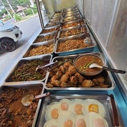ร้านข้าวแกง 30 หม้อ สาขา1 วงแหวนรอบ3 ก่อนถึงแยกหลุยส์ สาขา2สันกลาง สันกำแพงสายเก่า