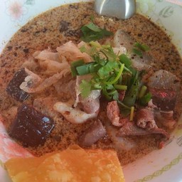 ก๋วยเตี๋ยวหมูน้ำข้น