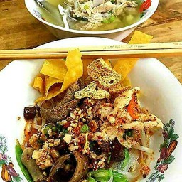 เล็กยำแห้ง ธรรมดา