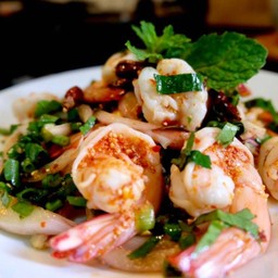 ลาบกุ้งสุก