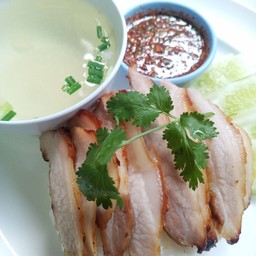 ข้าวคอหมูย่าง