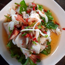 ยำรวมมิตรทะเล