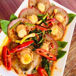C05-หอยเชลล์ผัดพริกเผา