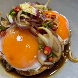 ไข่ดาวเเช่ซีอิ้ว