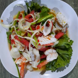 ยำรวมมิตทะเล