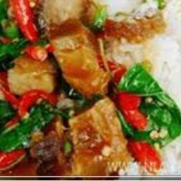 ข้าวกะเพราหมูกรอบ